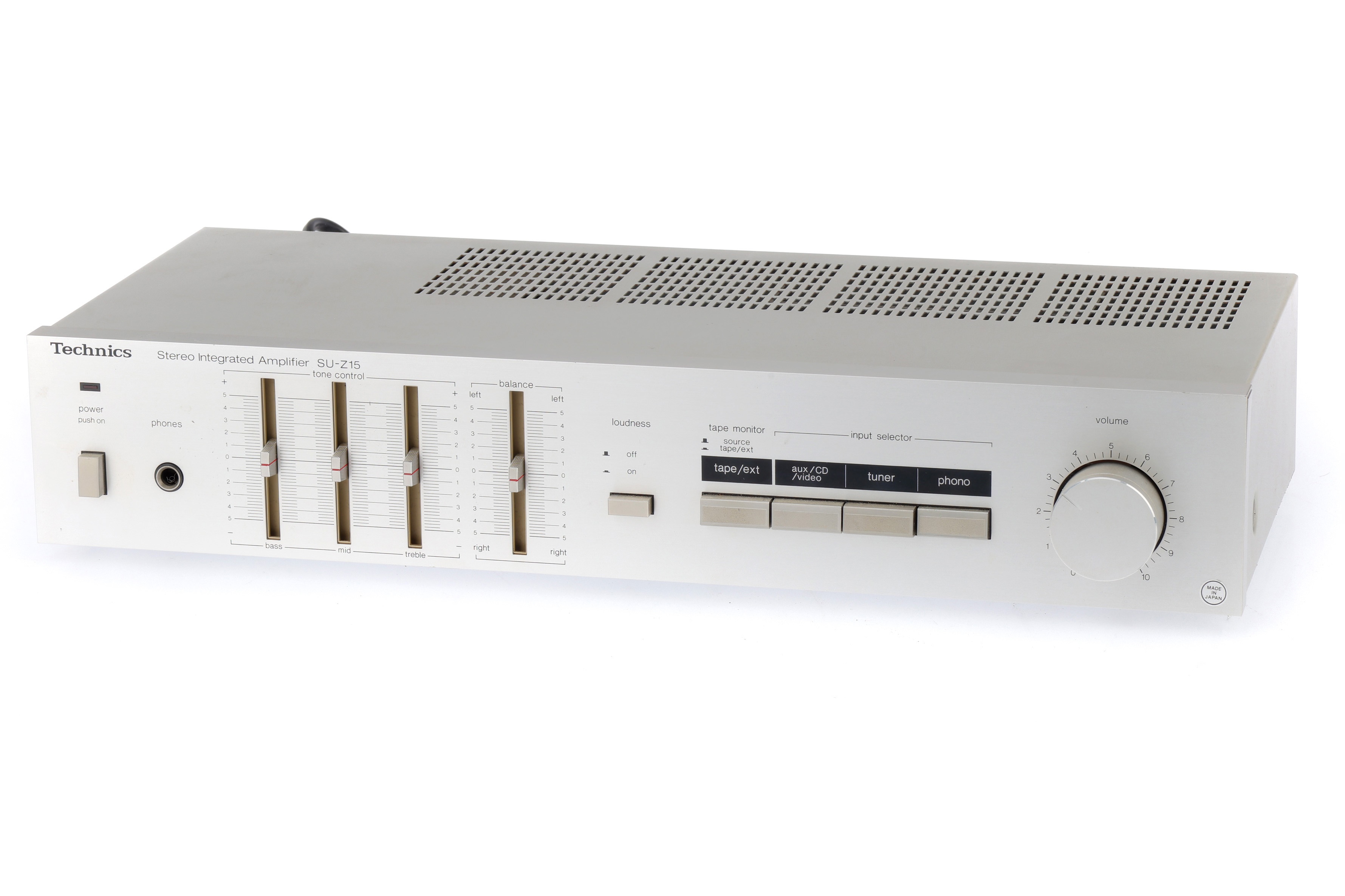 Lot 498 - A Technics SU-Z15 Stereo Integrated