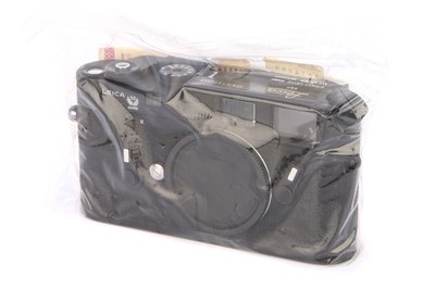 Lot 151 - A Leica M4 Rangefinder Body