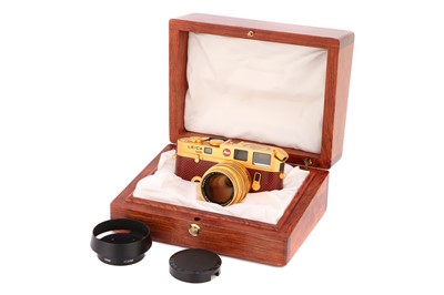 Lot 154A - A Leica M6 'Sultan of Brunei' Rangefinder Camera