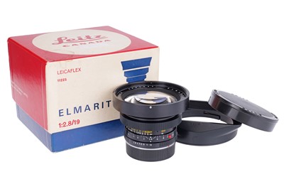 Lot 81 - A Leitz Elmarit-R f/2.8 19mm Lens