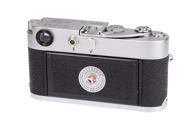 Lot 33 - A Leica M3 SS Rangefinder Body