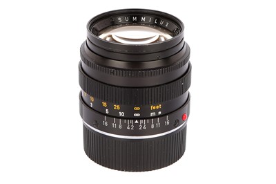 Lot 166 - A Leitz Summilux f/1.4 50mm Lens
