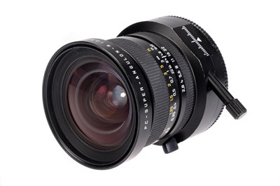 Lot 76 - A Leitz PC-Super-Angulon-R f/2.8 28mm Lens