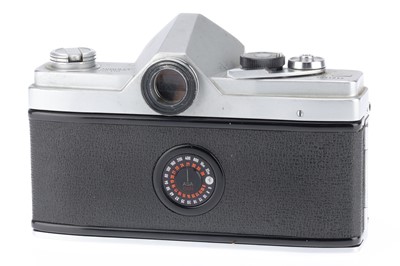 Lot 74 - A Minolta SR-1 35mm SLR Camera