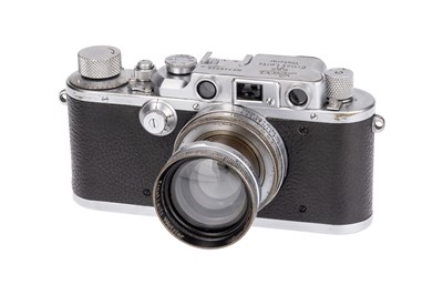 Lot 12 - A Leica IIIb "N-L' Rangefinder Camera Outfit