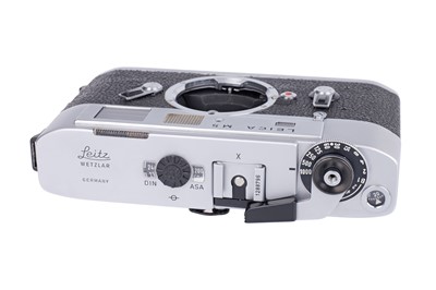 Lot 41 - A Leica M5 Rangefinder Camera Body