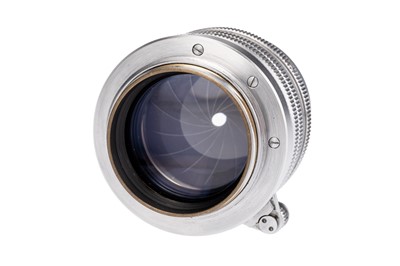 Lot 26 - A Leitz Summarit f/1.5 50mm Lens