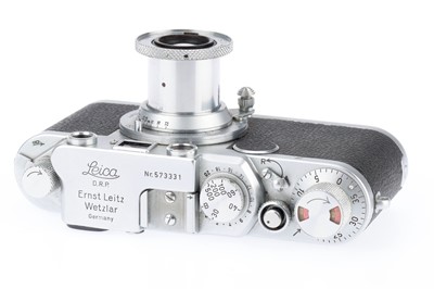 Lot 2 - A Leica IIf Black Dial 35mm Rangefinder Camera