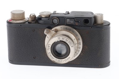 Lot 4 - A Leica II 35mm Rangefinder Camera