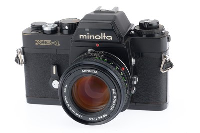 Lot 34 - A Minolta XE-1 35mm SLR Camera Outfit