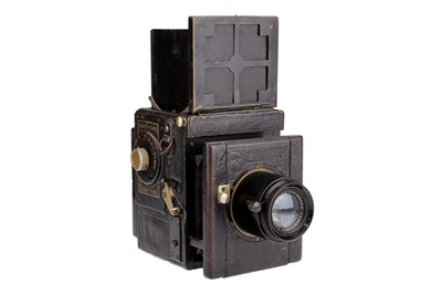 Lot 306 - A Thornton Pickard Rubyette No.2 Reflex Camera