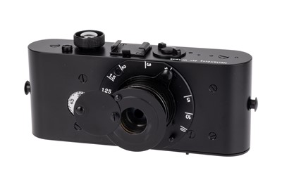 Lot 19 - A Leica UR-Leica Dummy Camera