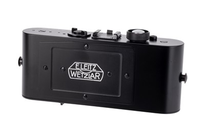 Lot 19 - A Leica UR-Leica Dummy Camera