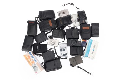 Lot 305 - A Selection of APS Compact Film Cameras