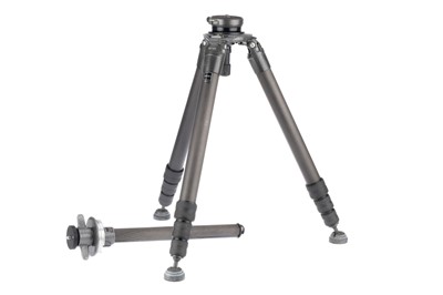 Lot 162 - A Gitzo GT5542LS Carbon Fiber Tripod