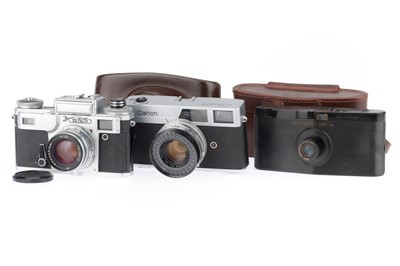 Lot 295 - A Selection of Film Cameras