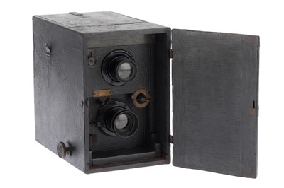 Lot 219 - An Adams "The Twin Lens Yale" Camera