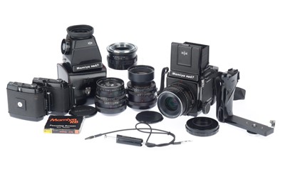 Lot 264 - A Mamiya RB67 Professional Medium format Camera Outfit