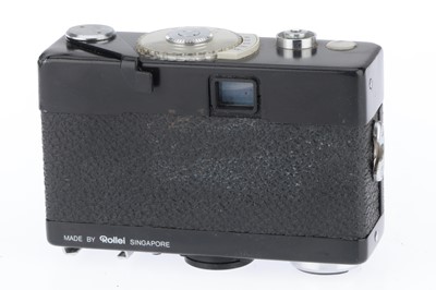 Lot 28 - A Rollei 35B Compact Camera
