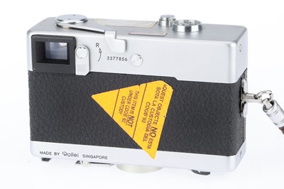 Lot 29 - A Rollei 35 Compact Camera
