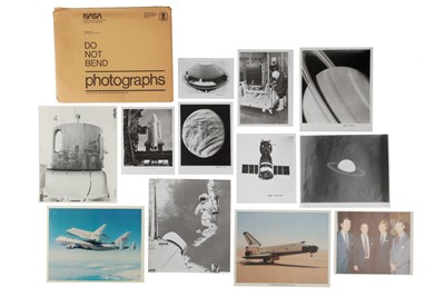 Lot 468 - A Selection of NASA Space Programme Photos