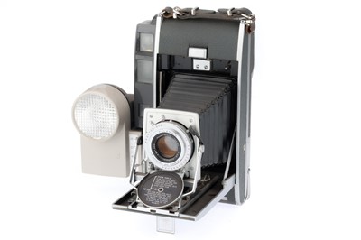 Lot 291 - A Polaroid 110B Folding Instant Film Camera