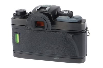 Lot 7 - A Leica R7 SLR Camera Body