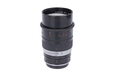 Lot 30 - A Leitz Thambar f/2.2 90mm Lens