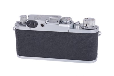 Lot 15 - A Leica IIIf Rangefinder Camera