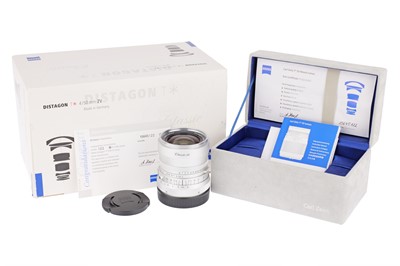 Lot 209 - A Carl Zeiss 'Classic 50' ZV Distagon T* f/4 50mm Lens