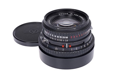 Lot 210 - A Prototype 'Carl Zeiss Planar' Oberkochen Opton f/2.8 80mm Lens