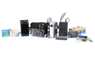 Lot 149 - A Selection of Digital Cameras