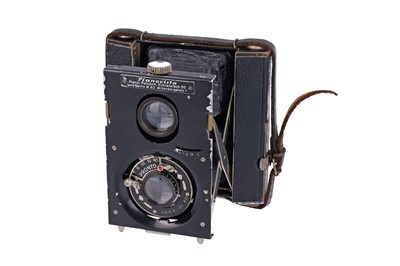 Lot 258 - A Bentzin Planovista Viewfinder Camera