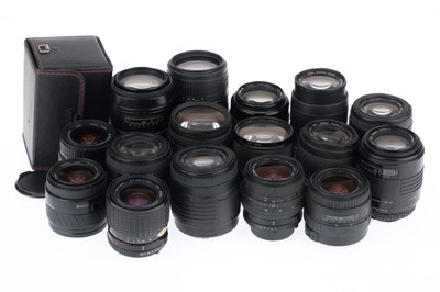 Lot 389 - A Selection of Sigma Zoom Lenses