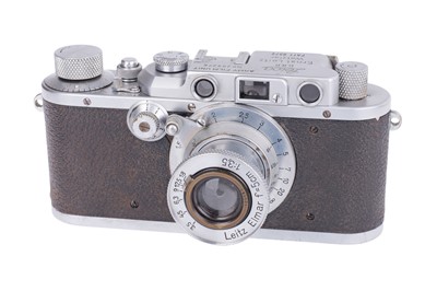 Lot 8 - A Leica IIIa 'Army Film Unit' Rangefinder Camera