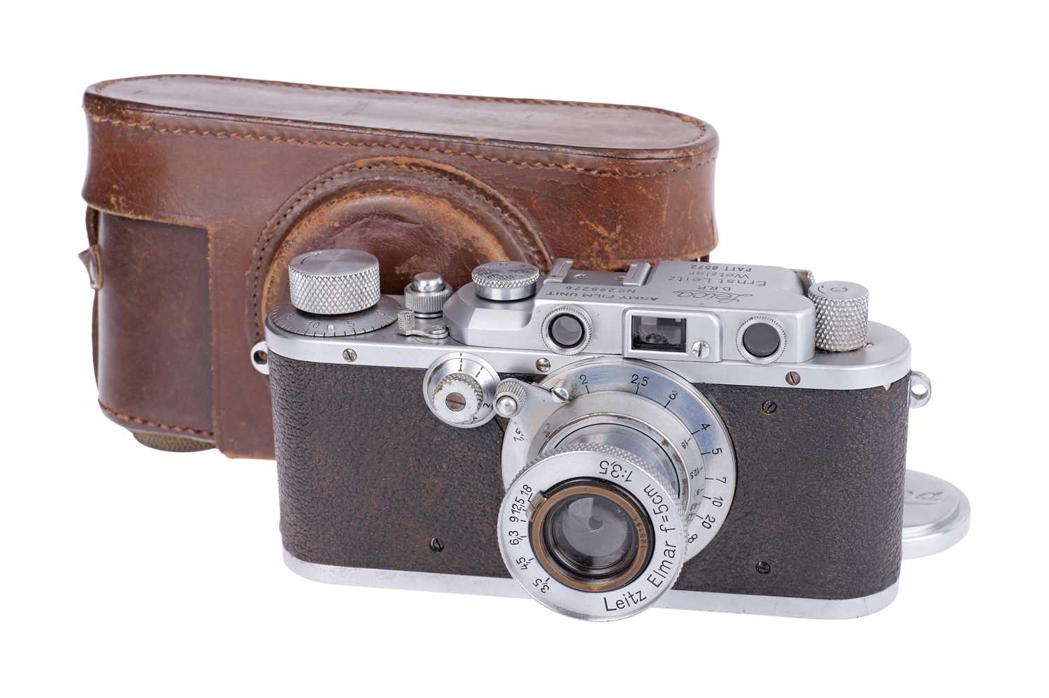 Lot 8 - A Leica IIIa 'Army Film Unit' Rangefinder Camera