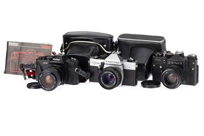 Lot 134 - A Group of 35mm SLR Cameras