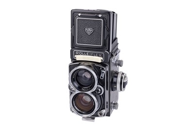 Lot 229 - A Rollei Wide-Angle Rolleiflex TLR Medium Format Camera