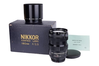 Lot 157 - A Nikon Nikkor-H f/2.5 180mm Lens