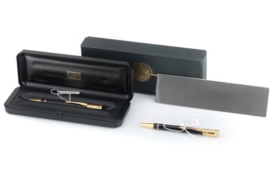 Lot 486 - A Pair of Parker Duofold Classic Ballpoint Pens