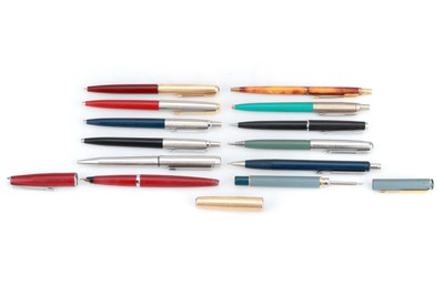Lot 483 - A Group of Mixed Pens