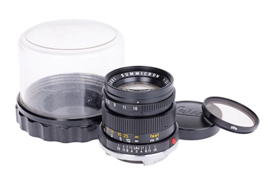 Lot 75 - A Leitz Summicron f/2 50mm Lens