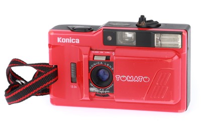 Lot 294 - A Konica Tomato Camera