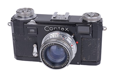 Lot 143 - A Zeiss Ikon Contax IIa Rangefinder Camera