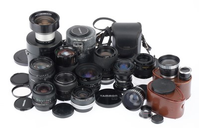 Lot 454 - A Selection of Camera Lenses