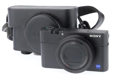 Lot 156 - A Sony RX100 III Digital Compact Camera