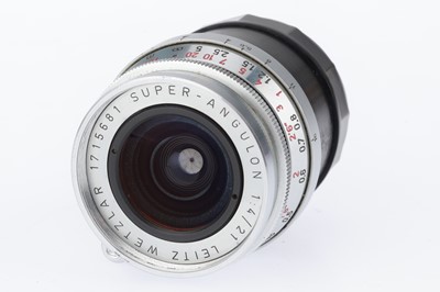 Lot 9 - A Leitz Super-Angulon f/4 21mm Lens