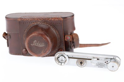 Lot 577 - A Leica SCNOO Rapid Winder
