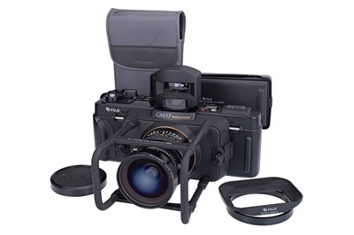 Lot 220 - A Fujifilm GX617 Professional Medium Format Panoramic Camera