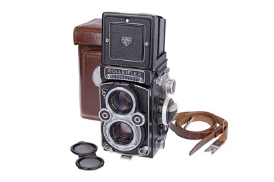 Lot 225 - A Rollei Rolleiflex 3.5F TLR Medium Format Camera